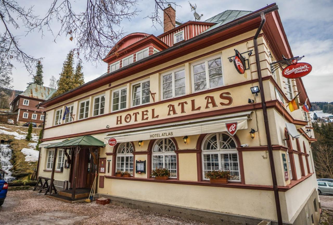 Hotel Atlas Pec pod Snezkou Exterior photo